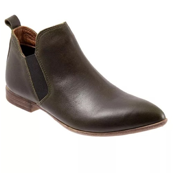 NWT Bueno Women’s Dark Green Vicki Boot- Size 40 (US 10) - Picture 1 of 6